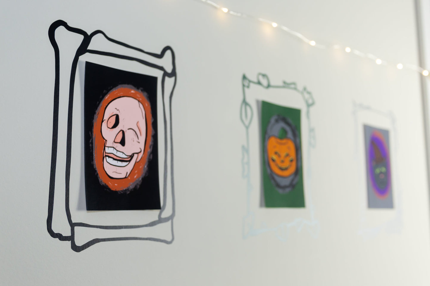 Halloween Wall Art + Vinyl Frames Set